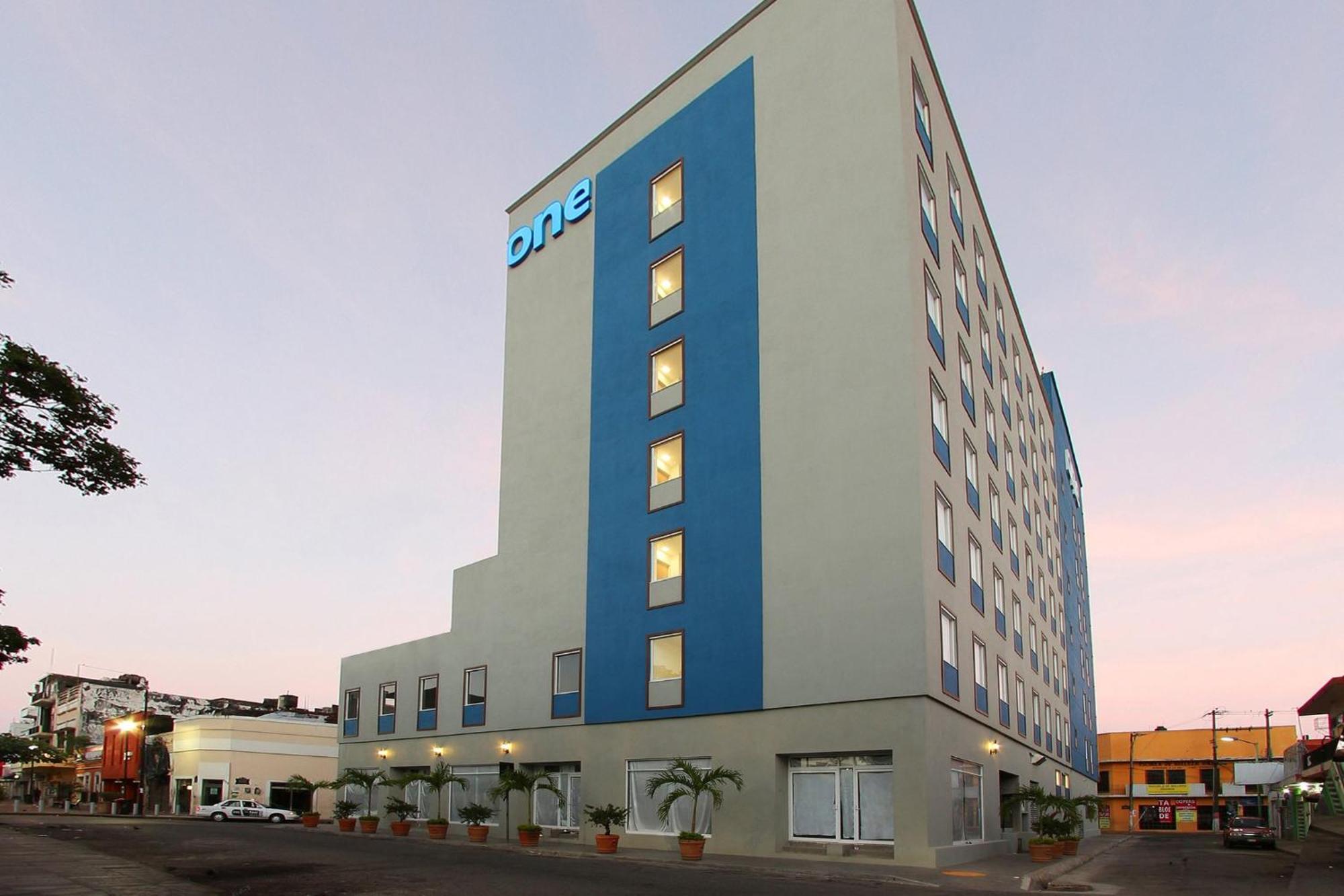One Villahermosa Centro Zewnętrze zdjęcie